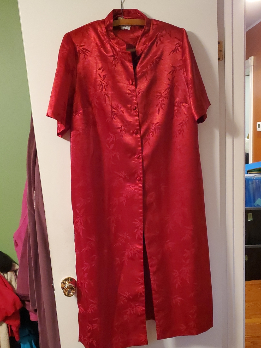 Lori Michaels size 18w Red Jacquard Mandarin Collar Button-Front Dress/Duster